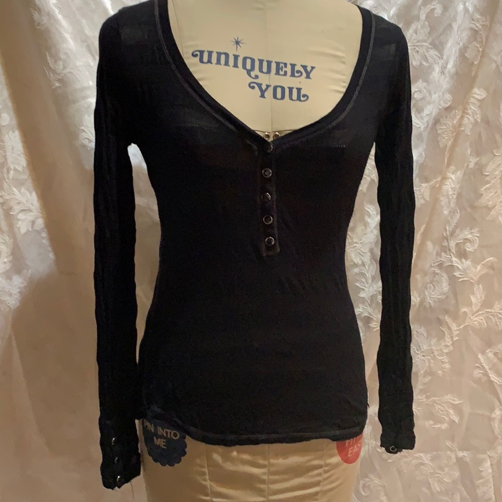Guess long sleeve shirt